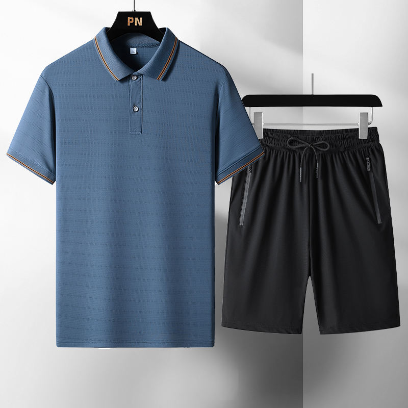 Sea blue [T-shirt] + Black [Short]