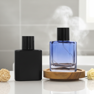 Botella de Perfume de Vidrio Recargable de 50 ml con <span class=keywords><strong>Atomizador</strong></span> para Cosméticos y Fragancias - Product Image 1