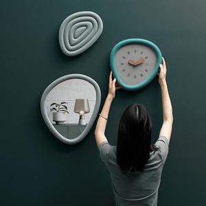 Nordic Style Irregular Wall <b>Clock</b> With Mirror Effect <b>Battery</b> Powered For Living Room Decor - Product Image 1