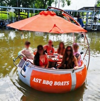 Bateau Donut BBQ de Dubaï à louer, 10 places, bateau de loisirs aquatiques pour 10 personnes, fabriqué en Chine, bateau Donut BBQ à vendre