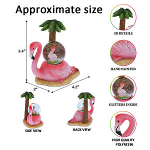 Großhandel benutzer definierte Weihnachten Tierfiguren Wasser kugel Dekor Neuheit Harz Flamingo Schneekugel Geburtstags geschenke - Product Image 6