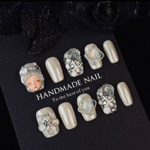 Poupée 3D en vente en gros personnalisable fait à la main presse ongles haute qualité réutilisable acrylique faux ongles carré mini diamant pour doigt - Product Image 5