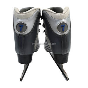 अनुकूलन योग्य आंकड़ा प्रदर्शन और खुदरा के लिए सुरुचिपूर्ण बर्फ स्केट्स - Product Image 6