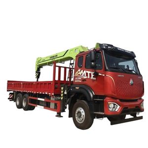 Grue montée sur camion Sinotruk Ho Wo 6x4 Zoomlion de 14 tonnes pour la manutention de matériaux de construction, directement de l'usine - Product Image 1