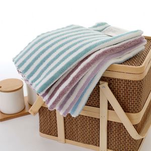 Chiffonnette absorbante en microfibre, petite, carrée et étroite, pour cuisine domestique, à suspendre, pour le nettoyage à la maison, pour enfants - Product Image 6