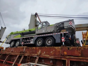 Grue sur camion professionnelle Zoomlion ZTC500H 50T, haute efficacité, levage lourd, avec pièces de qualité supérieure - Product Image 3