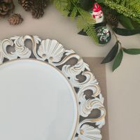 Assiettes de présentation de Noël réutilisables de luxe, vintage, 13 pouces, en plastique blanc, style baroque, avec bordure florale dorée, pour événements, fêtes et mariages
