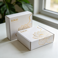 Boîte cadeau de luxe avec estampage à chaud Lotus, blanche, production en 72h, boîte d'expédition en carton imperméable