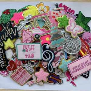 Patchs brodés thermocollants en stock – Sac surprise de 10 pièces aléatoires pour la décoration de vêtements - Product Image 5