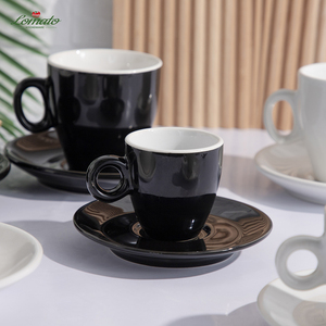 แก้วกาแฟเซรามิกพอร์ซเลนสีดำขาวหนาพิมพ์ลายตามสั่งราคาถูกจำนวนมาก พร้อมจานรอง ขายส่ง - Product Image 2