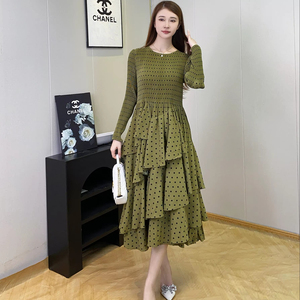 <span class=keywords><strong>Abito</strong></span> Casual da Donna con Stampa a <span class=keywords><strong>Pois</strong></span> 2026, Vestito Elasticizzato con Collo Tondo, <span class=keywords><strong>Maniche</strong></span> <span class=keywords><strong>Lunghe</strong></span> e Pieghe, Modello Cake Dress - Product Image 6