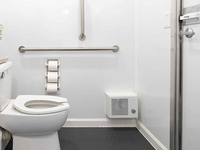 WC portable à vendre - Toilettes mobiles avec lavabo et douche, idéal pour les chantiers de construction et les rassemblements