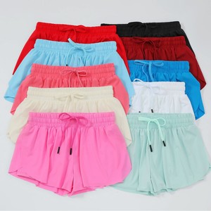 YIYI En gros Short papillon fluide 2-en-1 pour <span class=keywords><strong>femme</strong></span>, taille mi-haute, en soie glacée fluide, style preppy, pour le tennis, le yoga, l'entraînement et la course - Product Image 2