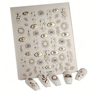 Caja de Adornos Navideños para Uñas de Diferentes Formas, Adornos Brillantes en 3D con Diseño de Ciervo, Varios Diseños Navideños - Product Image 2