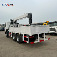 Vente en gros usine Camion-grue HOWO 6X4 12T avec stabilisateurs robustes, conduite à gauche, pour travaux d'ingénierie municipale au Burkina Faso