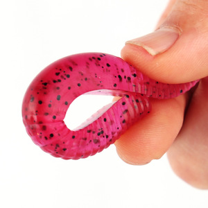 Señuelo blando de 12.5 cm con cola única morada en forma de hoz, cebo artificial biónico para pesca de lubina en agua dulce - Product Image 4