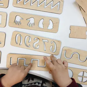 ألعاب تعليمية مونتيسوري تعلم الكتابة الإستنسل تطوير الخشب التحكم اليدوي للأطفال طفل الهدايا الإستنسل البيئية