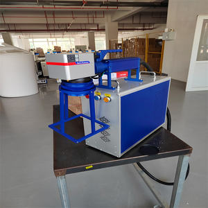 Máquina de Marcado Láser de Fibra CNC de 50W 100W con Control FANUC para Formatos DXF/BMP/AI/DWG/DST, Aplicación de Señalización Vial - Product Image 2