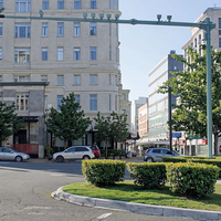Poste Cónico Octagonal de Acero Galvanizado de 6m-12m para Alumbrado Público LED, Uso en Carreteras, Exterior, Duradero, Alto Brillo, Gris