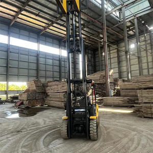 Chariot élévateur à contrepoids d'occasion Komatsu FD30 3 tonnes du Japon avec déplaceur latéral sur chenilles et hauteur de levage de 4,5 m pour l'empilage - Product Image 5