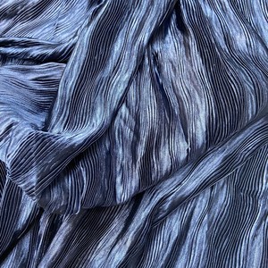 Tela Plisada de Satén Cepillado 100% Poliéster de Peso Medio, 120 g/m², 145 cm, para Confección de Vestidos, Faldas, etc. - Product Image 5