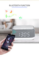 USB Digitaler Wecker Eingebauter drahtloser Bluetooth-Lautsprecher FM FM Clock FM Wireless Charger Radio