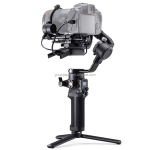 DJI <span class=keywords><strong>RSC</strong></span> <span class=keywords><strong>2</strong></span> <span class=keywords><strong>Pro</strong></span> Combo, Estabilización Superior de 3 Ejes, Control de Cámara, Capacidad de Carga Probada de 3.6 kg, Duración Máxima de la Batería de 12 Horas, <span class=keywords><strong>Ronin</strong></span> - Product Image 3