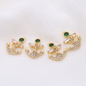 Латунь 14k позолоченное модное ожерелье кулон Лодка Якорь зеленый циркон ювелирные изделия подвески - Product Image 2