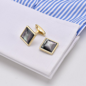<span class=keywords><strong>Gemelli</strong></span> da <span class=keywords><strong>Uomo</strong></span> Premium all'Ingrosso in Madreperla Naturale Accessorio di Moda Personalizzato per Camicie e Completi Gioielli di Tendenza - Product Image 3