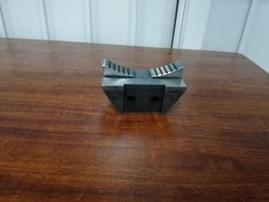 เครื่องเจาะแผ่นโลหะ CNC - Product Image 3