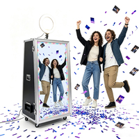 Photomaton miroir magique de 65 pouces de style flight-case en métal avec écran tactile de 55 pouces et cadre personnalisable pour mariages de grande envergure
