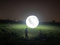 Sphère lunaire texturée avec impression par transfert thermique pour toile de fond d'exposition, publicité et structures gonflables