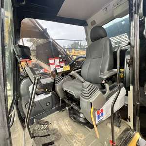 Excavatrice de taille moyenne Caterpillar CAT323D2L d'occasion, 23 tonnes, 90% neuve, excavatrice sur chenilles Caterpillar323D2L, matériel de construction d'occasion - Product Image 2