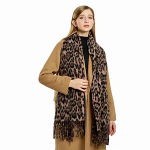 Wholesale Women's Winter New Fashion Long Leopard Print Thick 100% Polyester Scarf Shawl - Product Image 2