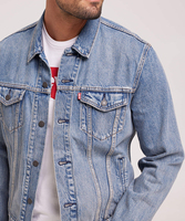Veste en jean vintage délavée bleue veste en jean en coton à rabat boutonné poitrine poche plaquée veste en jean coupe régulière veste de camionneur en jean