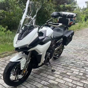 Moto sportive de rue d'occasion de 600 cm³ à essence avec moteur en parfait état - Product Image 4