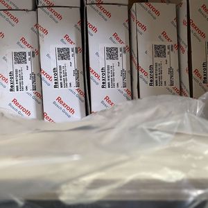 Servoaccionamiento Rexroth Serie Msc R988114069 2.32.4 Nm 3600 Rpm Hecho en Alemania - Product Image 2