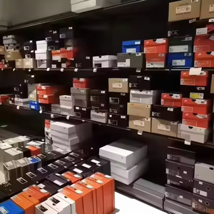 Chaussures de luxe en gros, personnalisation, chaussures de sport élégantes de haute qualité, hommes femmes, décontractées, respirantes, en maille douce, pour la marche en plein air - Product Image 1