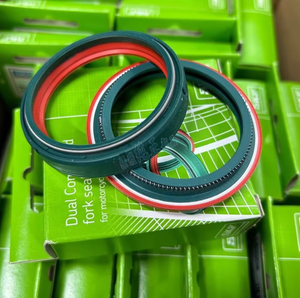 Retenes de Aceite SKF (Importados Originales), Retenes de Amortiguador de 48 mm para Amortiguadores Delanteros KTM Husqvarna - Product Image 3