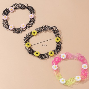 Collier ras du <span class=keywords><strong>cou</strong></span> tendance pour femme, motif petite marguerite, réglable, en plastique, avec chaîne tressée en bambou, style <span class=keywords><strong>tatouage</strong></span> floral, pour soirée, SN SN05, Commerce extérieur - Product Image 3