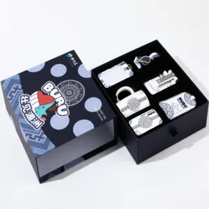 Boîte postale cadeau d'emballage en carton de papier de luxe avec fermeture magnétique de logo personnalisé en gros d'usine