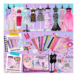 Kit de conception de robe de mariée Toysrunner pour adolescentes, fournitures de couture, gabarits en plastique moulé sous pression, carnet de croquis, rubans en tissu - Product Image 1