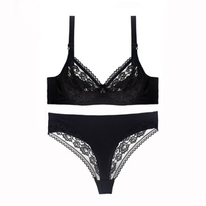 Plus size kant en kant-versierde naadloze bh lingerie set - Product Image 6