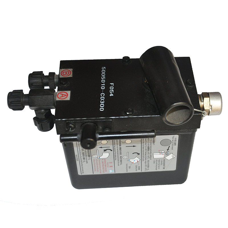 High Quality Oil Pump Assy 5005010-C0300 for Dongfeng Truck