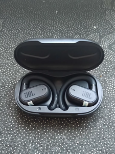 Écouteurs sportifs <span class=keywords><strong>JBL</strong></span> Soundgear Sense Open Ear, écouteurs sans fil à oreille ouverte avec crochets d'oreille, étanches IPX6, écouteurs sans fil - Product Image 3