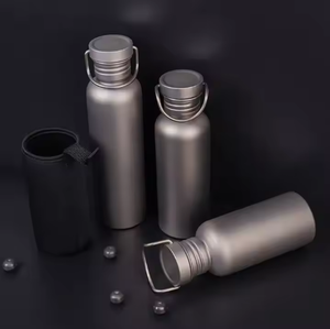 Chất lượng cao bức tường duy nhất Trọng lượng nhẹ xách tay leakproof ngoài trời tinh khiết Titanium cup chai nước phòng tập thể dục thể thao chai - Product Image 3