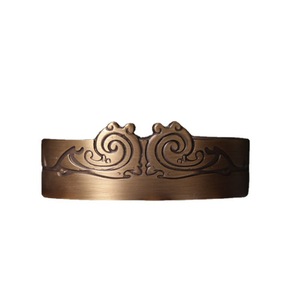 Cenicero artesanal de cobre puro con diseño de diadema del Rey Mono - decoración creativa y única para sala de estar, escritorio de oficina o - Product Image 1