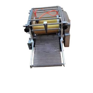 Presse à tortillas motorisée de 25 cm et 30 cm de diamètre, haute productivité, en acier inoxydable 304, avec une capacité de 20 pièces/minute - Product Image 2