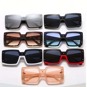 Lunettes de soleil tendance 2025 pour femme, protection UV400, style oversize carré, pour homme et femme - Product Image 5