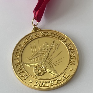 Médailles promotionnelles en alliage de zinc imprimées aux UV écologiques Cadeaux d'affaires gravés au Vietnam pour les sports et les jeux Trophées et plaques - Product Image 3